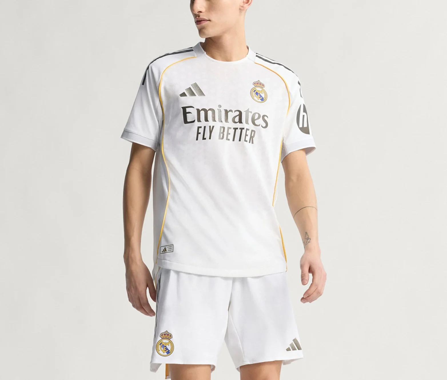 Real Madrid 25/26 Home jersey